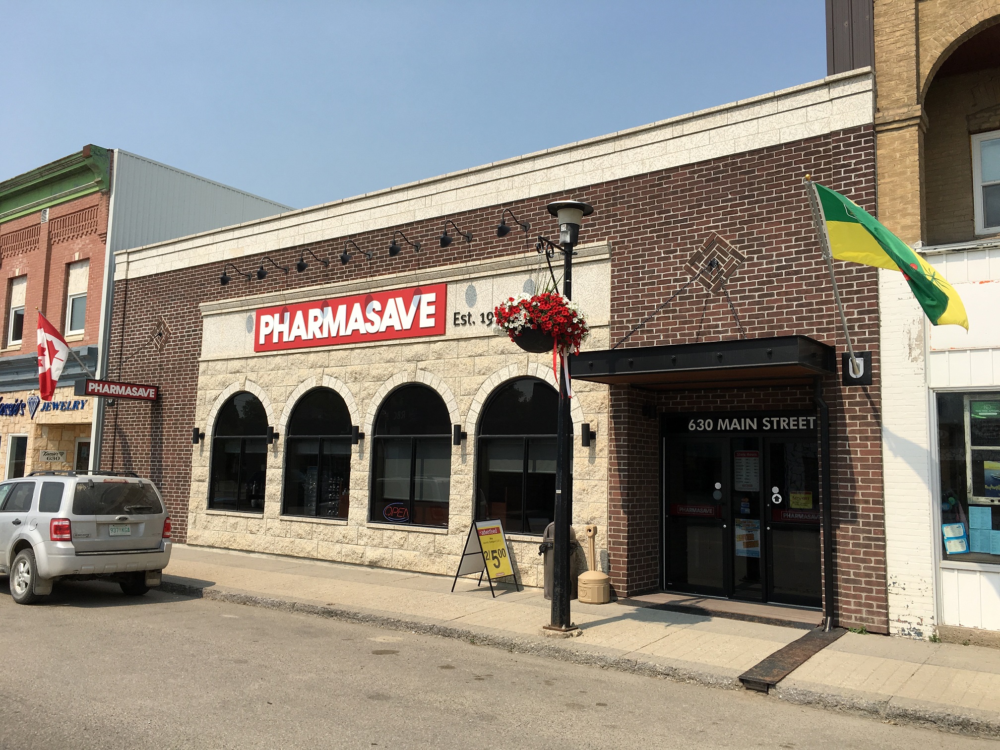 store-info